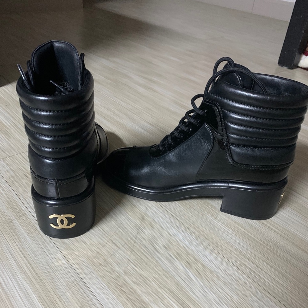 Chanel Logo Combat Boots Size 39 Pre Owned